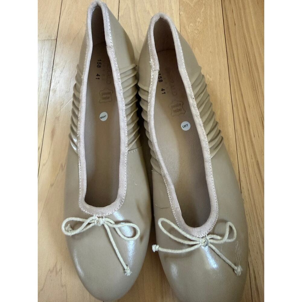 Emerald Label Beige Pleated Ballet Flat 158 - Picture 6 of 7
